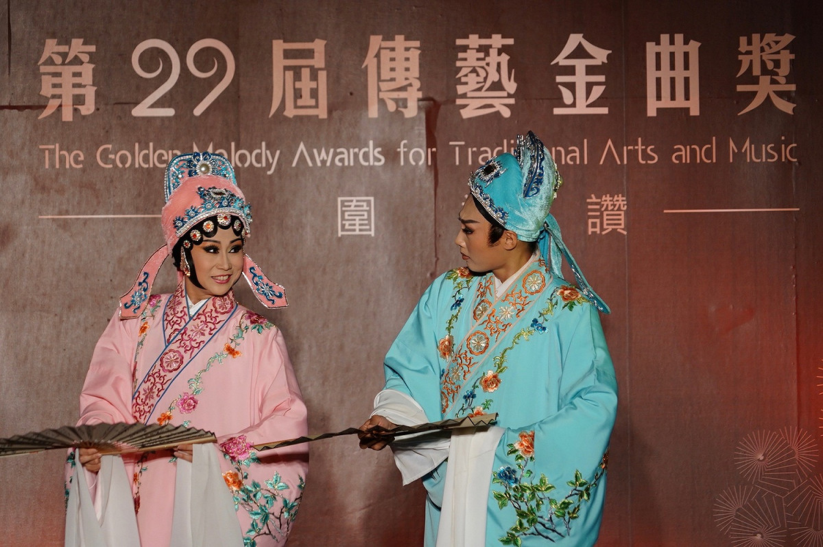 第28屆傳藝金曲獎年度最佳演員獎得主張孟逸，率領薪傳歌仔戲劇團帶來壓軸創意演出。 圖：國立傳統藝術中心/提供