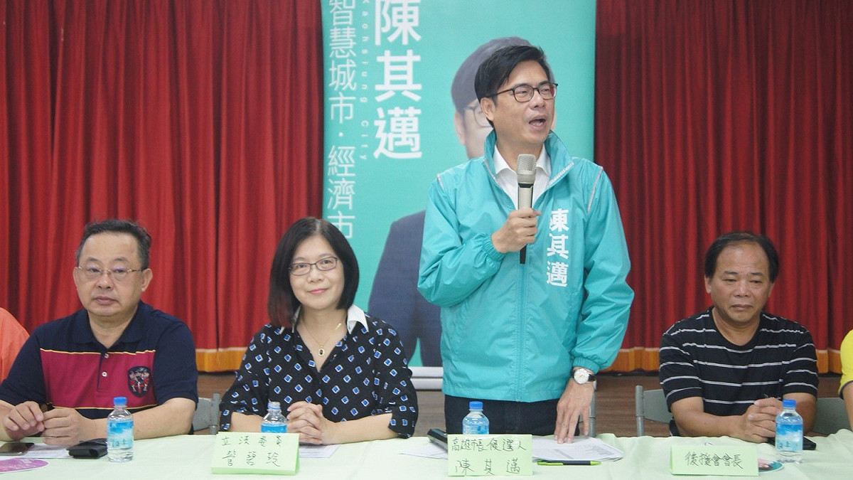陳其邁表示，會用全身的力氣，把自己一生所學奉獻給高雄，讓高雄成為新世代年輕人圓夢的地方。
 圖：陳其邁競選辦公室/提供