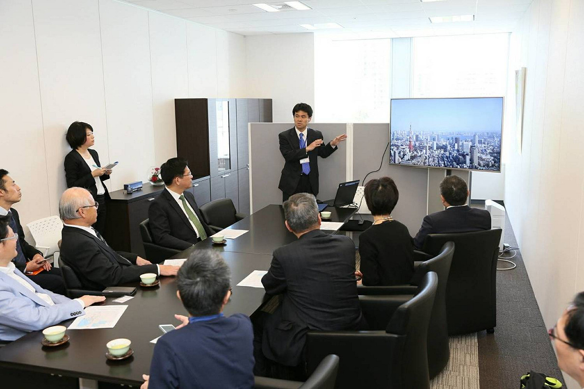 台中市的代表去年前往日本東京，說明台中市2019東亞青奧進度，不料今卻突遭取消主辦權。 圖 : 台中市政府/提供
