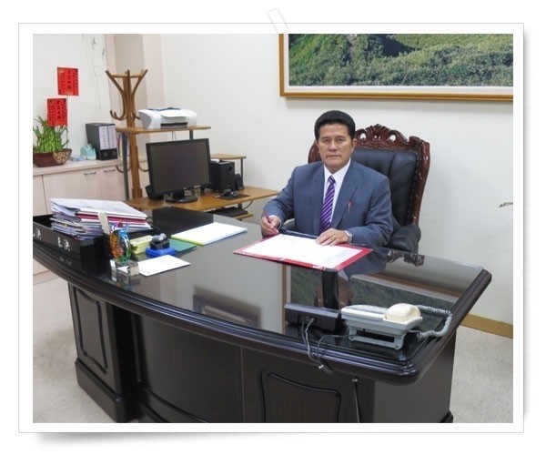 新竹縣五峰鄉鄉長秋振昌任內收受廠商賄賂，今〈25〉日遭監察院彈劾。 圖：翻攝自五峰鄉鄉公所官網