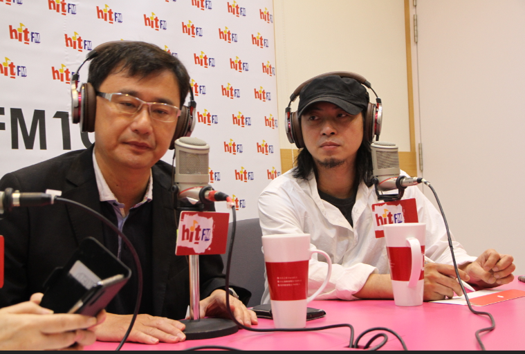 民進黨立委黃國書（圖左）、台灣正名小組召集人沈清楷（圖右）今天上午接受「蔻蔻早餐」節目專訪。 圖：Hit Fm《蔻蔻早餐》製作單位提供
