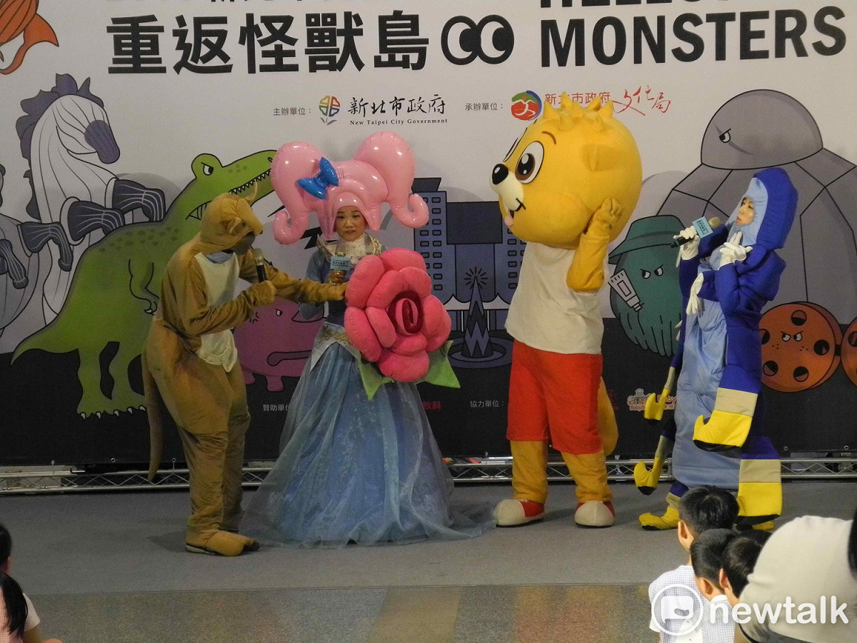 皮皮兒童劇團在「2018新北市兒童藝術節」記者會示範性表演。                                                       
 圖：王峻昌/攝
