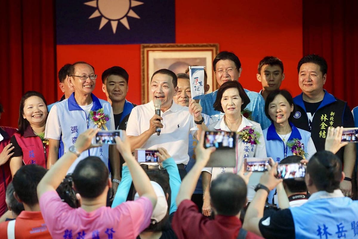 國民黨新北市長候選人侯友宜上台致詞。 圖 : 侯友宜競選辦公室/提供