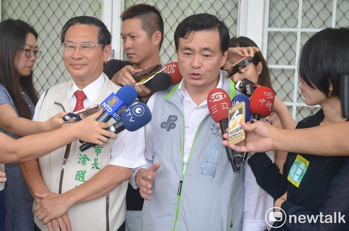 洪耀福表示，涂醒哲應該讓市民理解他的總體政績。 圖：蔡坤龍/攝