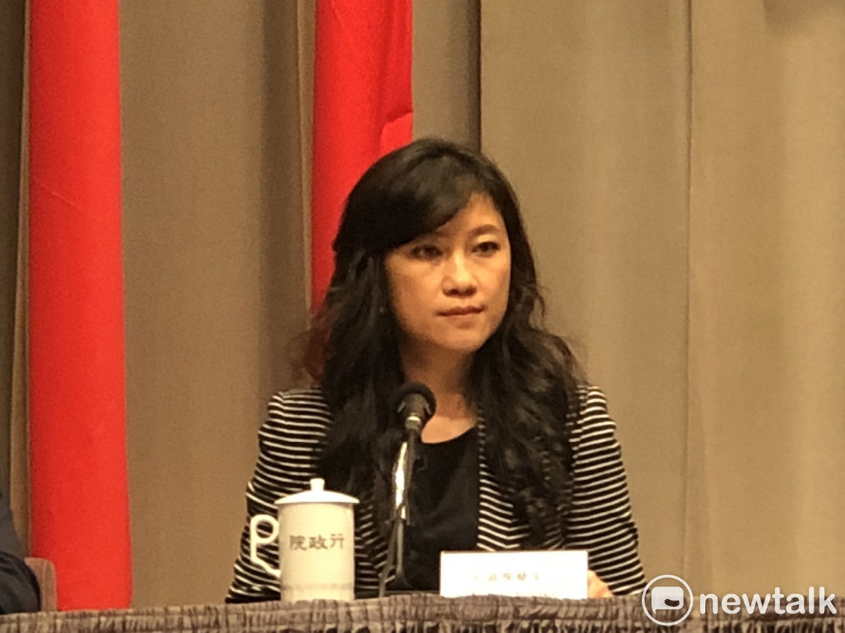 Kolas被詢及，如果碰到的長官或整體民進黨政策與來自母親的聲音不一樣時，會怎麼做？她則肯定地說「我會離開民進黨」。 圖：新頭殼資料照片