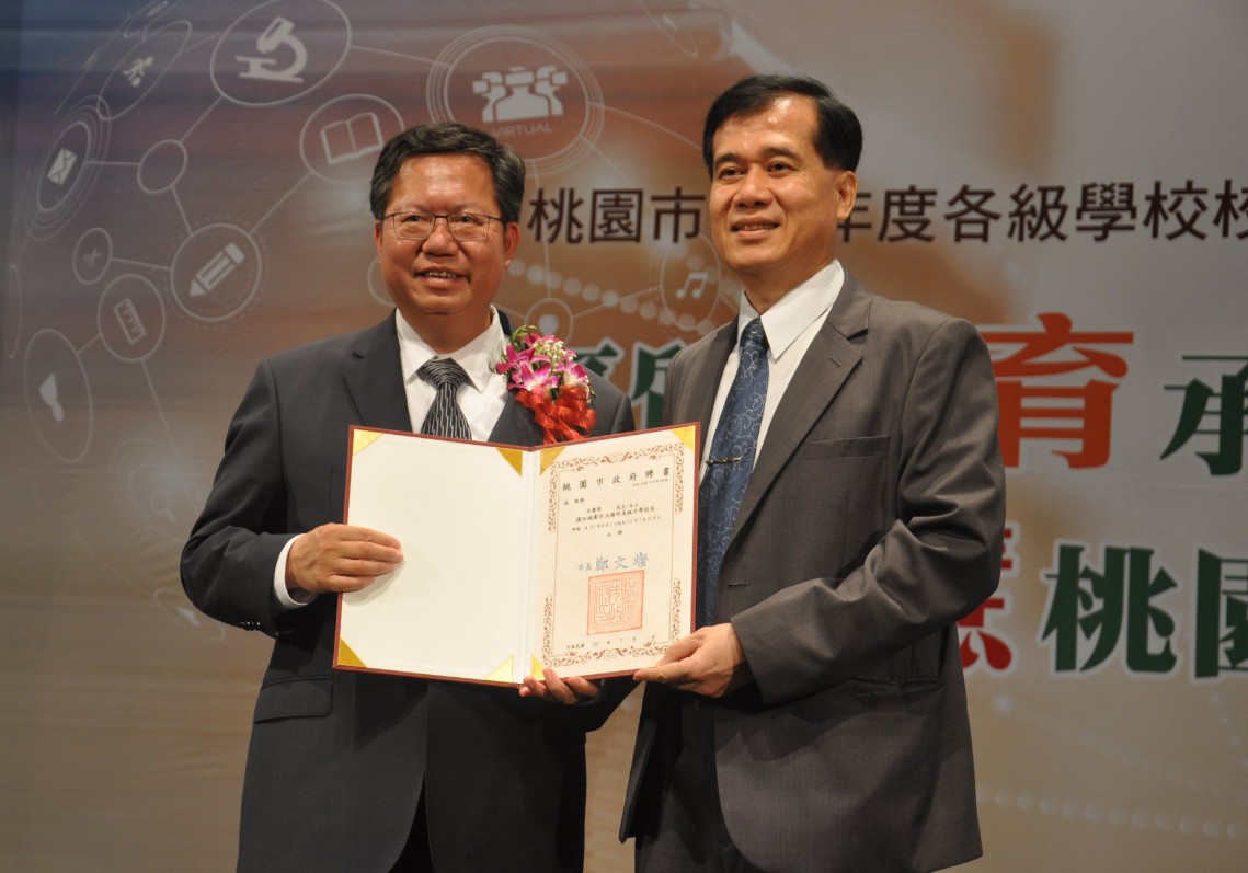 陽明高中新任校長宋慶瑋認為少子化現象，讓接近教育資源充裕的核心地區，跨區就讀的情況會更加明顯。 圖:翻攝宋慶瑋臉書