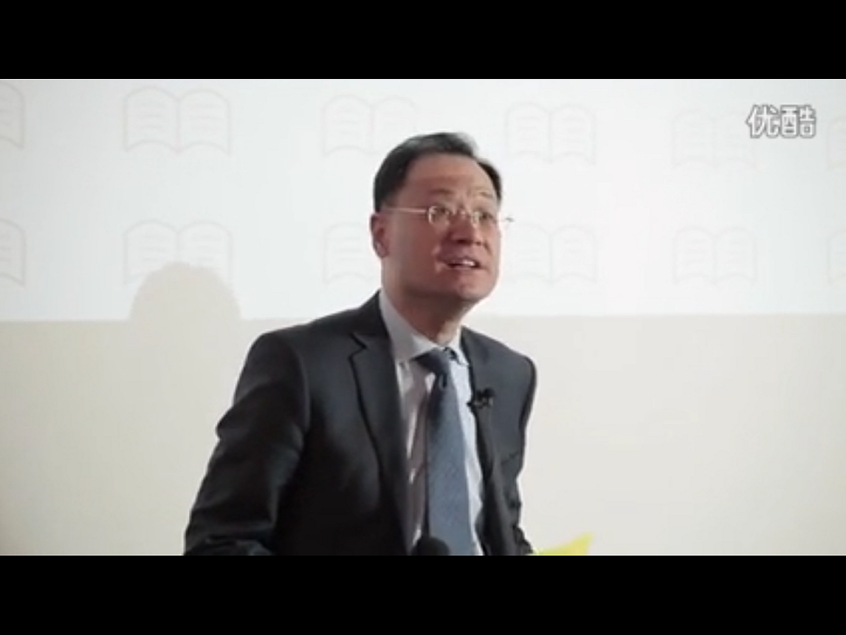 許章潤在文章中挑戰了另一個政治禁忌，他敦促政府為「六四」平反，明年是這場血腥動亂30週年，對政府來說，那將是一段緊張的時期。 圖：翻攝自Youtube