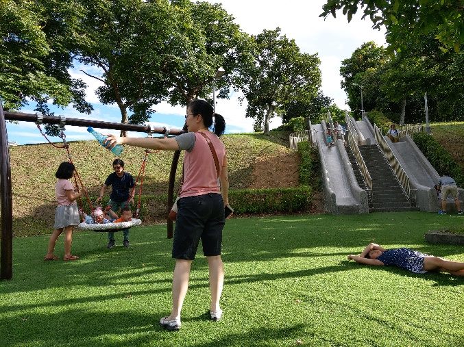 石潭公園緊連麥帥公路及國道1號高速公路，占地相當廣闊。 圖：台北市工務局提供