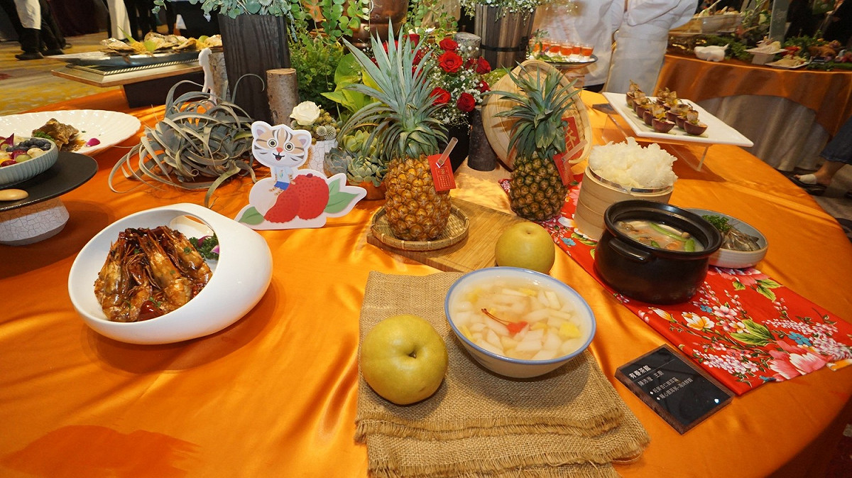 台中市府打造「繽紛台中館」為花博暖身 ，將在8月10日起在世貿的台灣美食展展出。 圖：台中市政府/提供