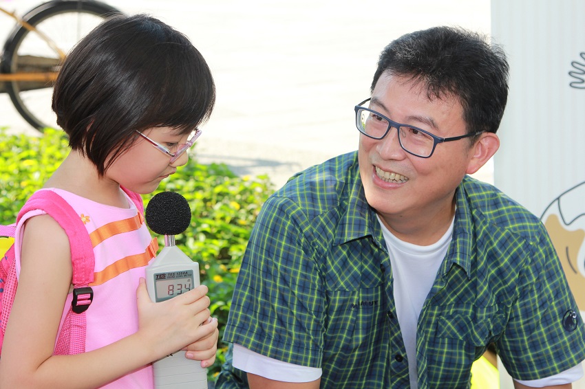 姚文智下午出席慶祝爸爸節大聲說愛活動。 圖：姚文智辦公室提供