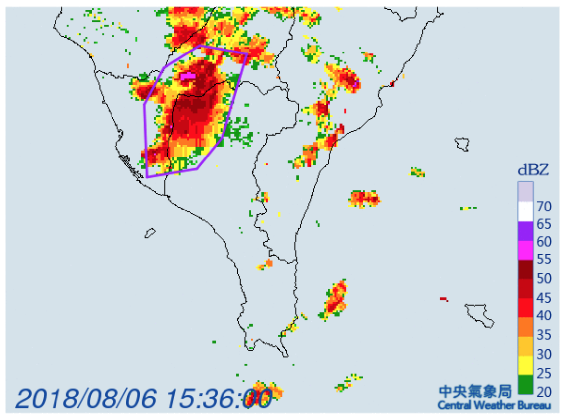 高屏地區的雷雨帶十分明顯。 圖：翻攝自中央氣象局