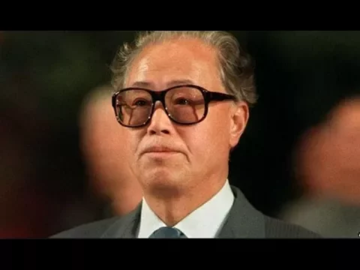 1987年的北戴河會議期間，由描述文革歲月的傷痕文學改編，謝晉導演、劉曉慶主演但尚未公演的《芙蓉鎮》，便放映給時任中共總書記的趙紫陽看。看完後，一位書記處書記問趙紫陽，「這個電影可以公演嗎？」趙答，「我們是來看電影的，不是來審查電影的，以後中央不審查電影」。 圖：翻攝自Youtube