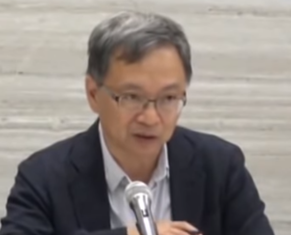 針對台北醫院大火，衛福部次長薛瑞元出面說明，還原事發經過 圖：翻攝自YOUTUBE