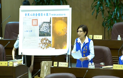「元山蛋品月銷售量1萬3200公斤，但僅回收563公斤」，呂淑真指不知有多少「壞蛋」已被民眾吃下肚。 圖:林昀真/攝