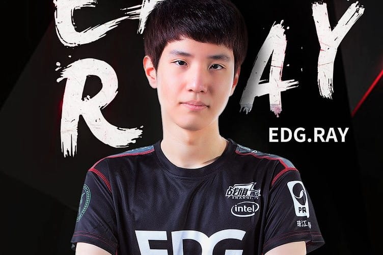 EDG現任上路選手Ray 圖：翻攝自 Edward Gaming 推特