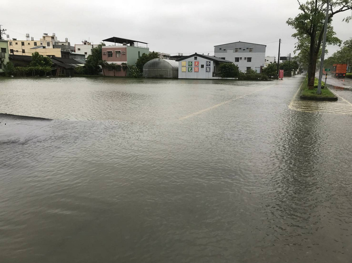 南台灣多處傳出積水、淹水災情。圖為嘉義縣。 圖：嘉義縣政府提供