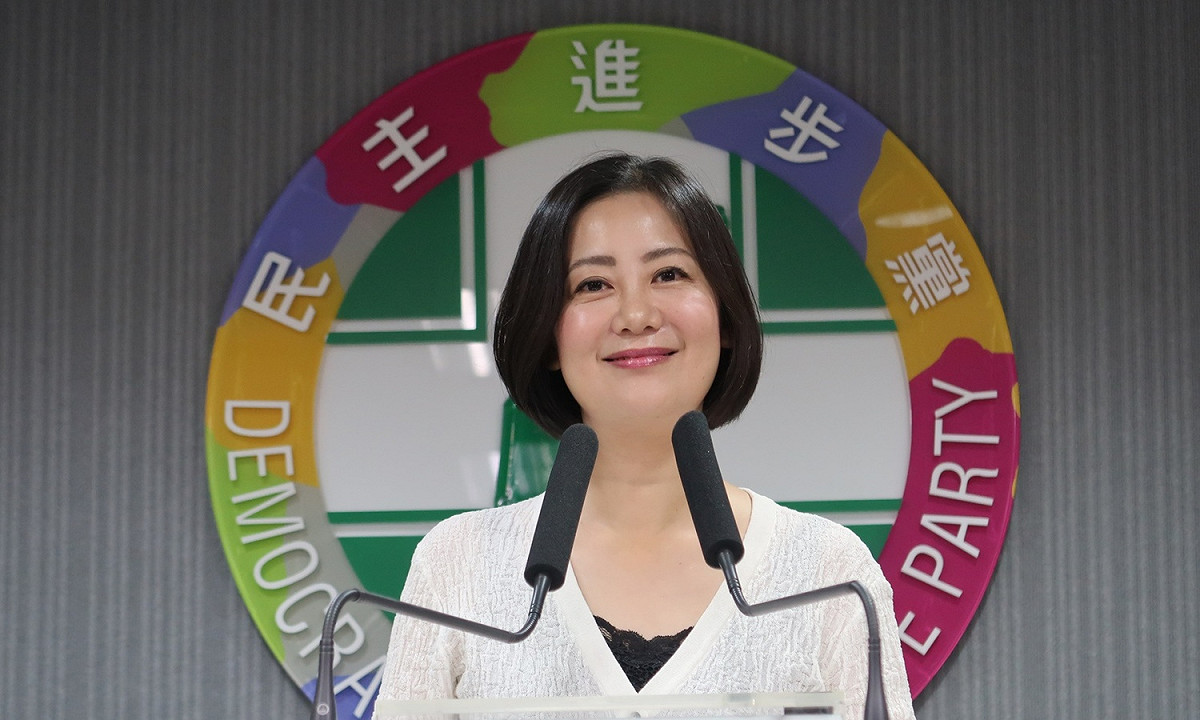 民進黨發言人吳思瑤29日質疑國民黨搓湯圓文化上演。 圖：林朝億/攝