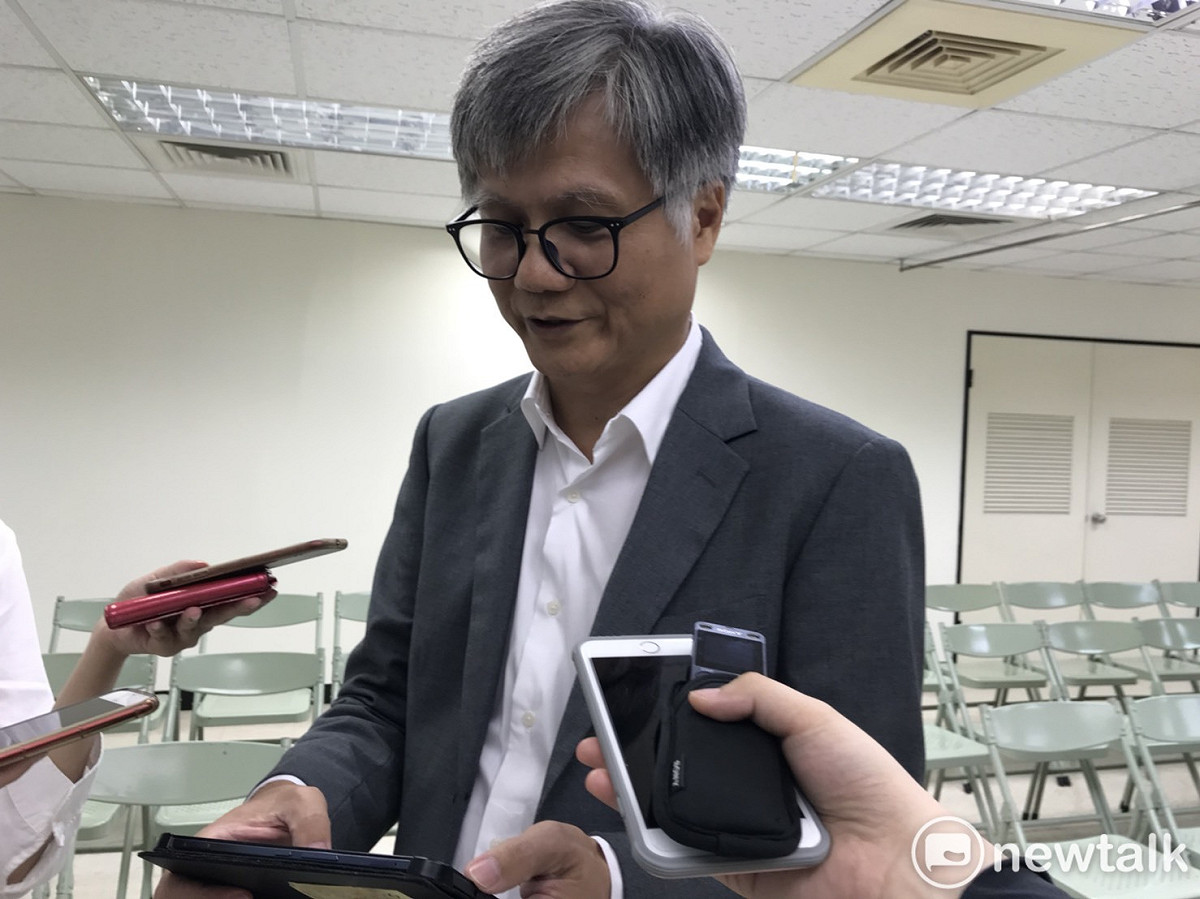 台北市長第五位參選人、兆豐產險公司花蓮分公司經理吳萼洋。 圖：周煊惠 / 攝（資料照片）
