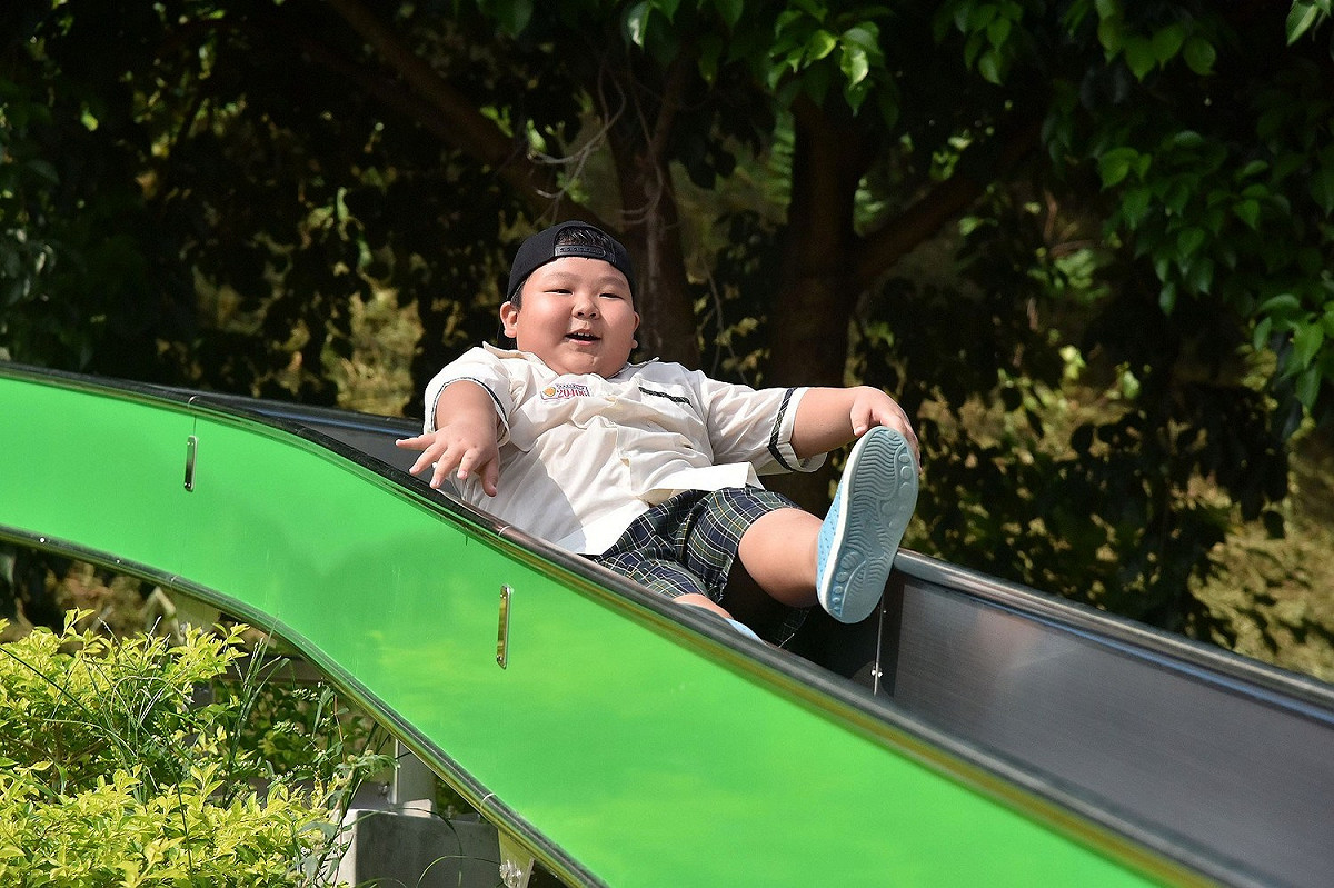 新北錦和運動公園內有長達28公尺的滾輪溜滑梯。 圖：新北市政府/提供