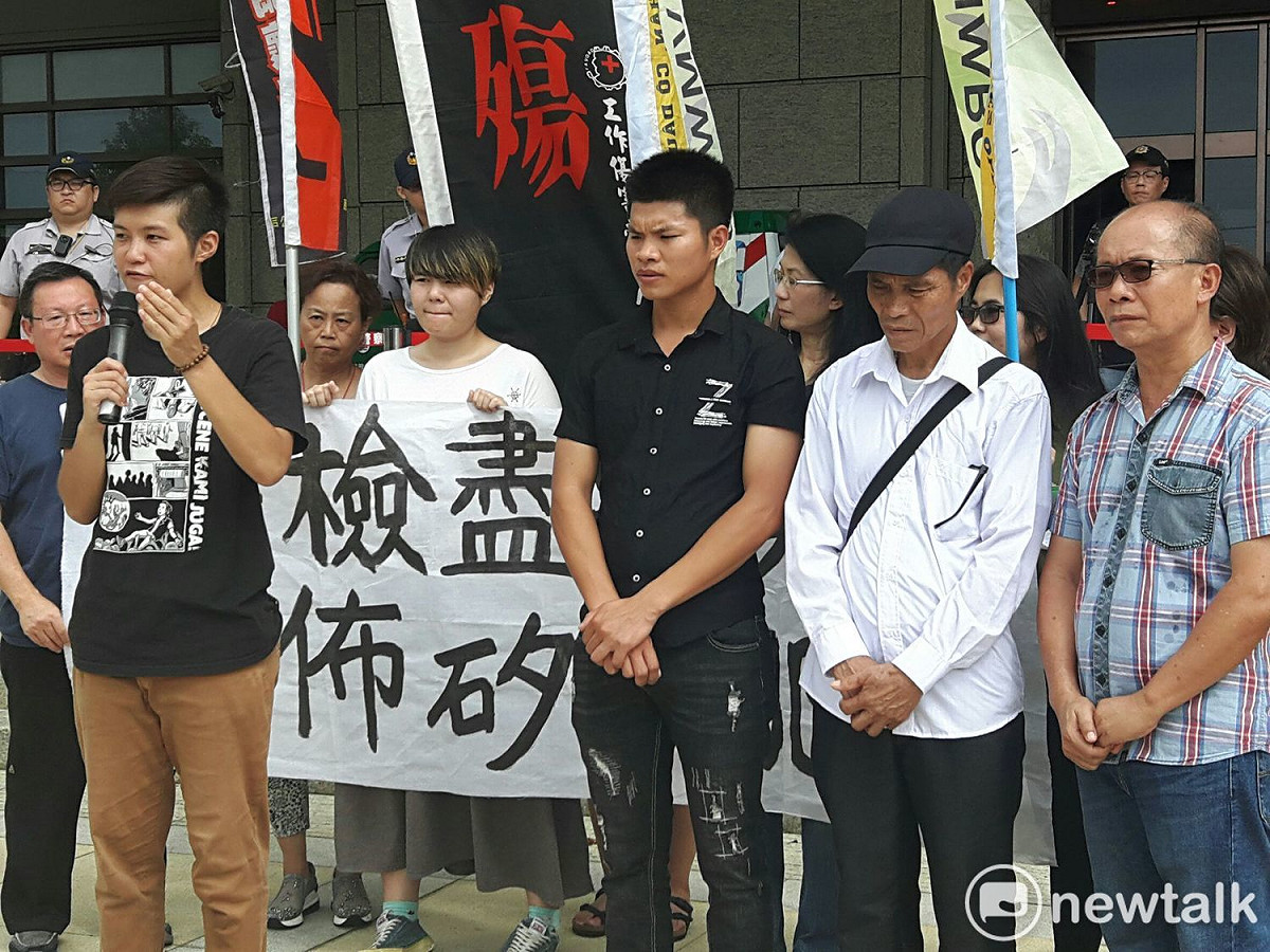 工傷協會希望政府能正視「廠住分離」及宿舍職安政策，保障移工在台的職業安全。 圖：林昀真／攝