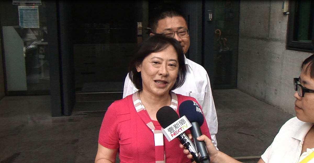台中市長夫人廖婉如說，希望看到大家提出各自對城市的願景與看法，一起讓城市變得更好。 圖：林佳龍競選總部/提供