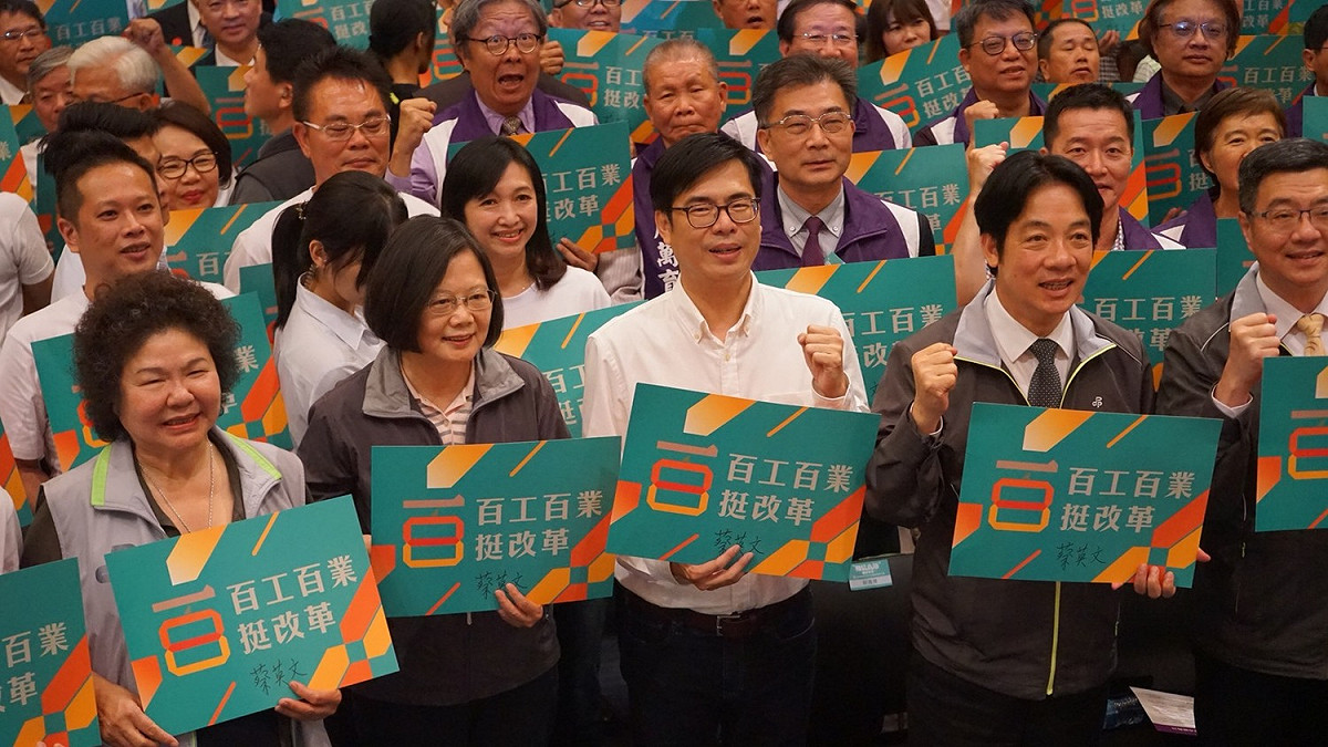 蔡英文總統、陳菊秘書長、賴清德院長等綠營天王的齊聚同台為陳其邁造勢。 圖：陳其邁競選辦公室/提供