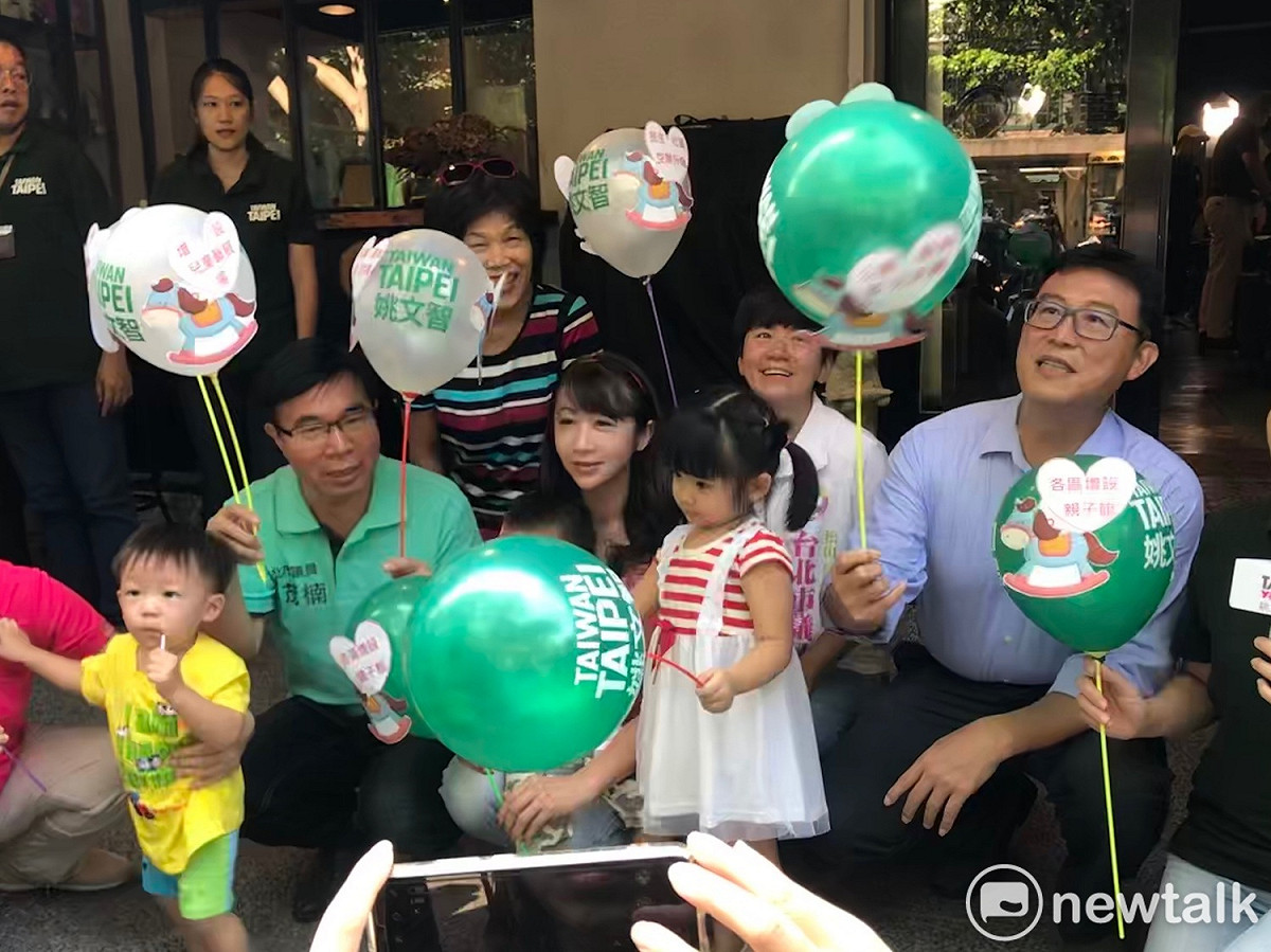 民進黨台北市長參選人姚文智今日提出親子共遊空間政策。 圖 : 周煊惠 / 攝