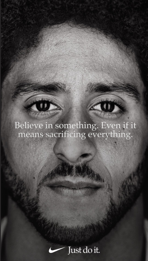Nike為慶祝「Just Do it」口號的 30 週年，聘請職業美式足球員卡珀尼克（Colin Kaepernick）拍攝廣告，引發爭議。 圖：翻攝卡珀尼克推特