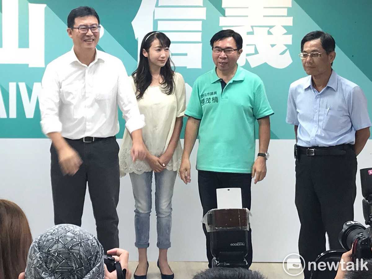 民進黨台北市長參選人姚文智（左起）、議員許淑華、張茂楠、民進黨台北市黨部主委陳正德。 圖 : 周煊惠 / 攝