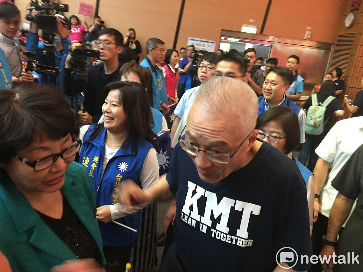 國民黨主席吳敦義上午出席里長造勢大會。 圖：趙婉淳／攝