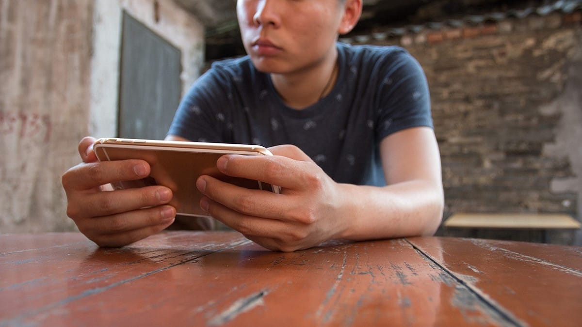 中國推出未成年人網路遊戲禁令，將限制未成年網遊玩家的遊戲時間與課金額度等權利。 圖：Pixabay