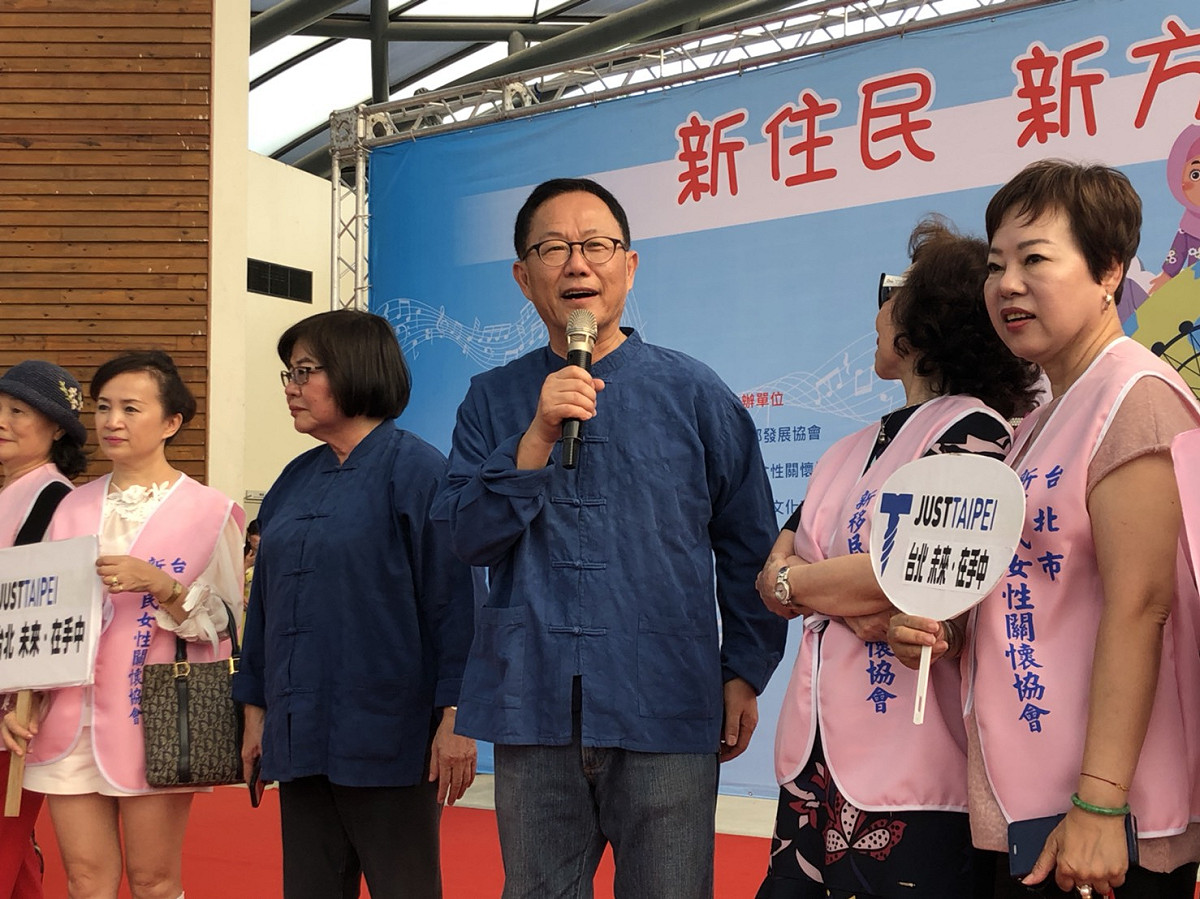丁守中認為鄰里公園管理一條鞭政策無力執行，還是要回歸市府原有制度管理。 圖：丁守中辦公室提供
