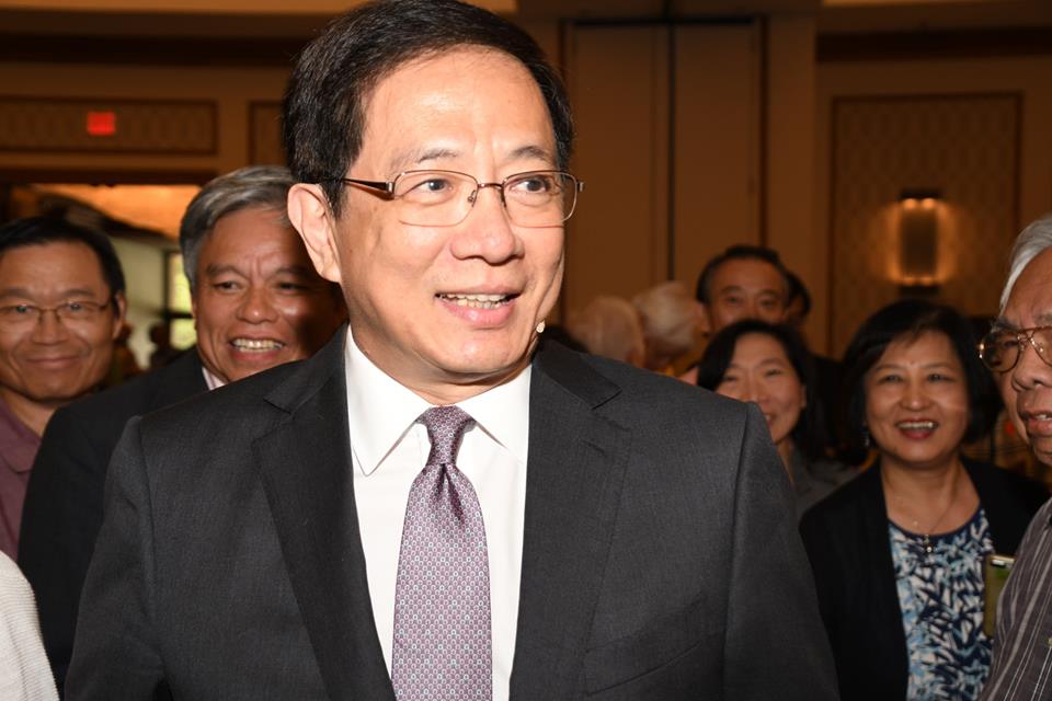 台大校長當選人管中閔今（５）日表示，有感當權者為所欲為的心態沒有改變，他將審慎考量台大校長一職，今天下午他也將前往雲林縣議會演講。 圖：擷自管中閔臉書（資料照片）