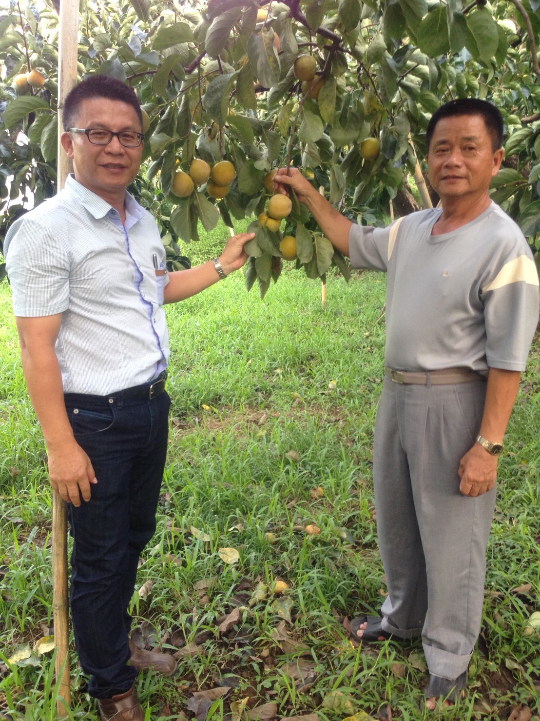 姚分署長與江火炎班長 圖：行政院農委會/提供