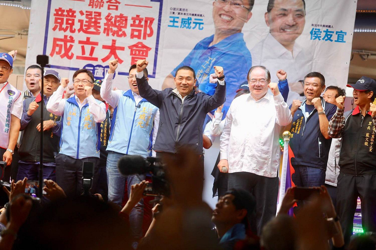 侯友宜說自己是第一次出來選舉，比較憨慢沒經驗，希望選民多支持，讓他有機會為大家做事。 圖：侯友宜競選辦公室／提供