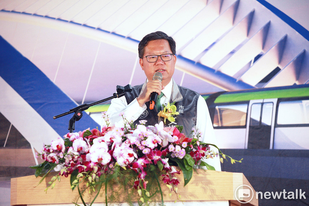 桃園市長鄭文燦27日將成立競選總部，並邀請總統蔡英文前來，這也是大選以來，兩人首度同框參與競選活動。 資料照片：林昀真／攝