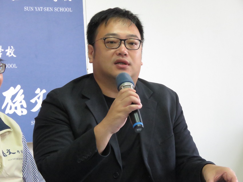 國民黨文傳會前副主委、現任高思博競選總部發言人毛嘉慶上午出席孫文學校舉辦的「厲害了 民進黨；可憐了 喜樂島」記者會。 圖：趙婉淳／攝