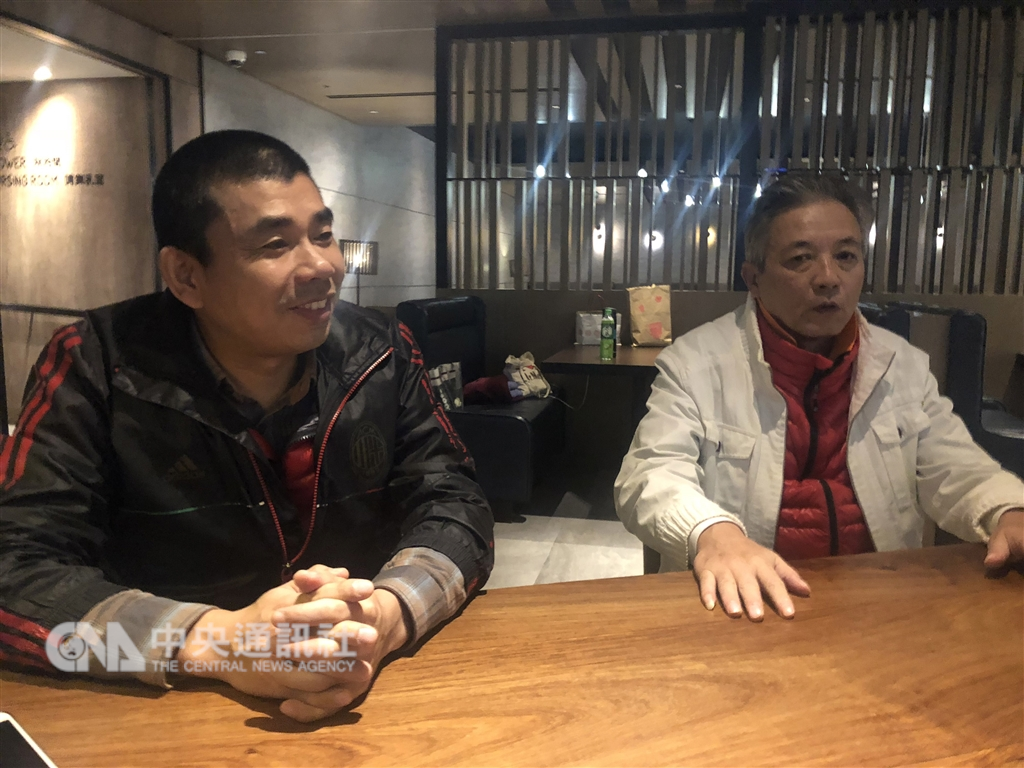 43歲顏克芬和63歲的劉興聯9月27日持有效中國護照從泰國過境台灣，卻表示要尋求政治庇護。 圖 : 中央社