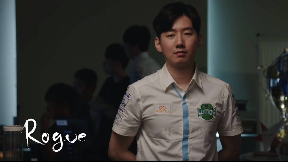 衛冕冠軍Rogue在「Signature series」紀錄片中談起他的電競人生。 圖：翻攝Youtube
