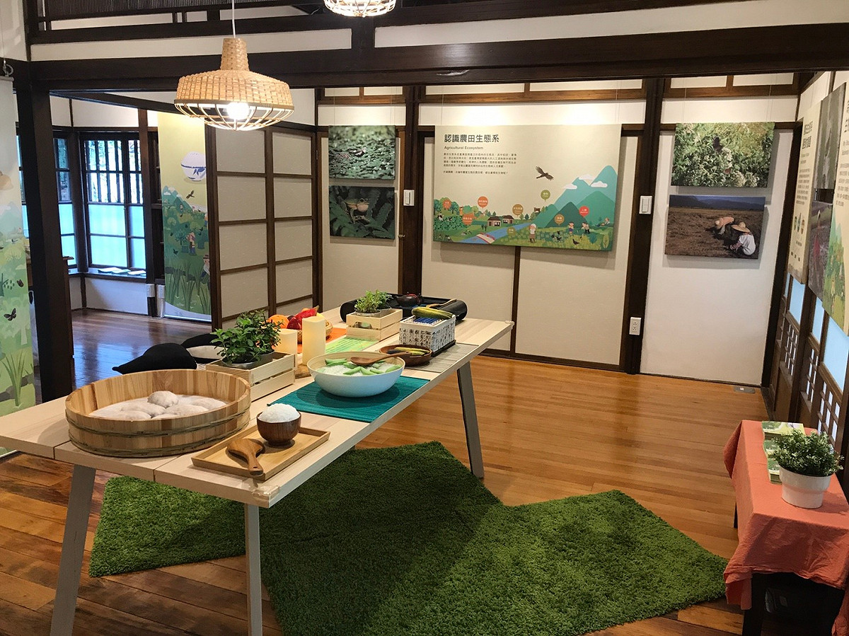 此次展覽以日常生活「餐桌上的食物」為出發點，說明農產品與生態環境的關聯性。 圖：林務局／提供
