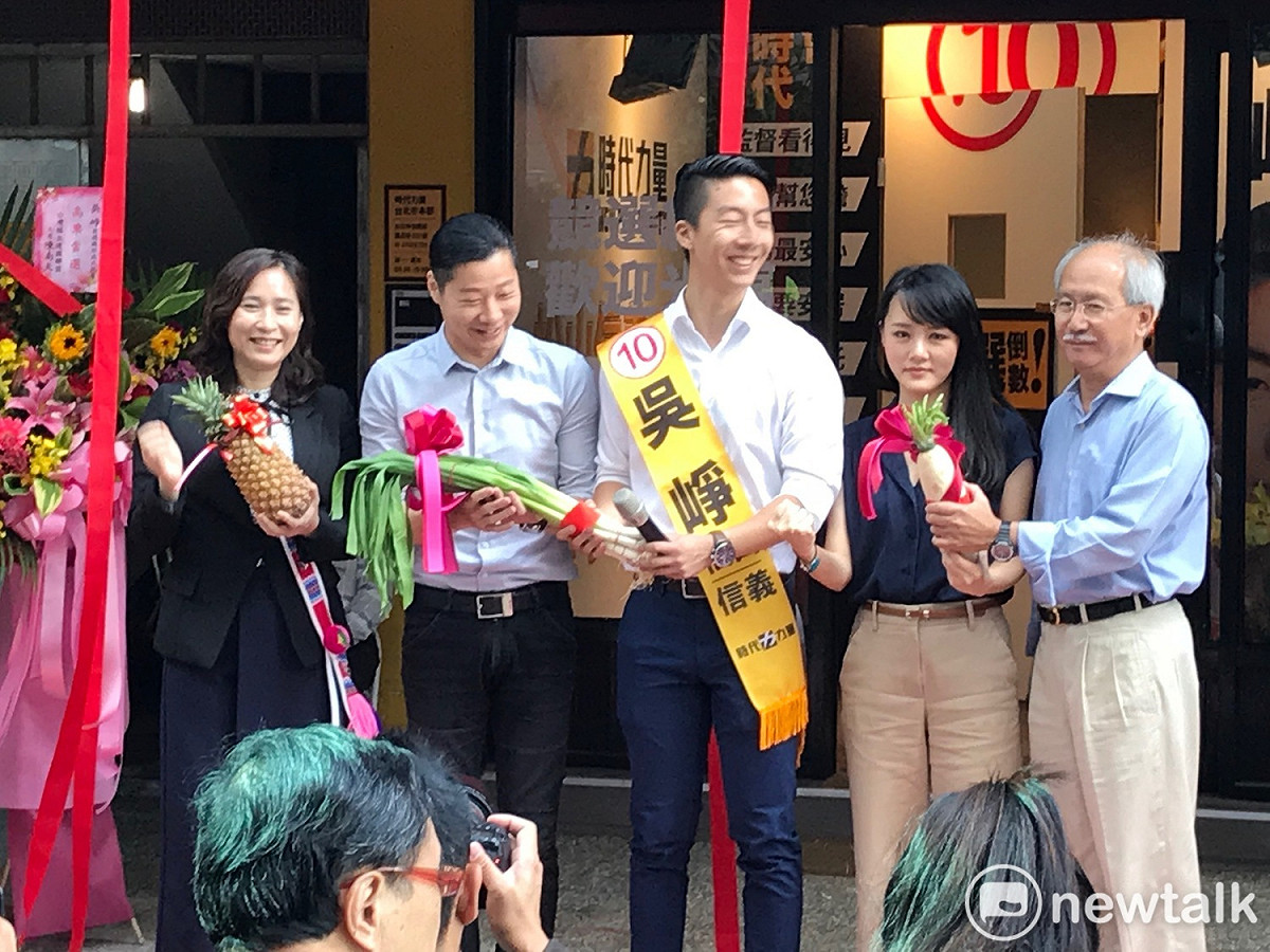 立委高潞・以用（左起）、林昶佐、吳崢。 圖：周煊惠 / 攝