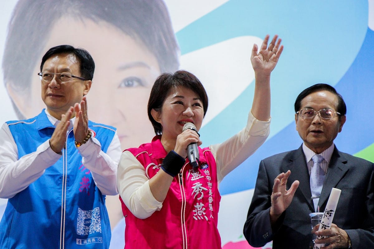 盧秀燕競選總部成立彰化鄉親後援會，前彰化縣長卓伯源到場力挺。 圖：盧秀燕競選總部提供