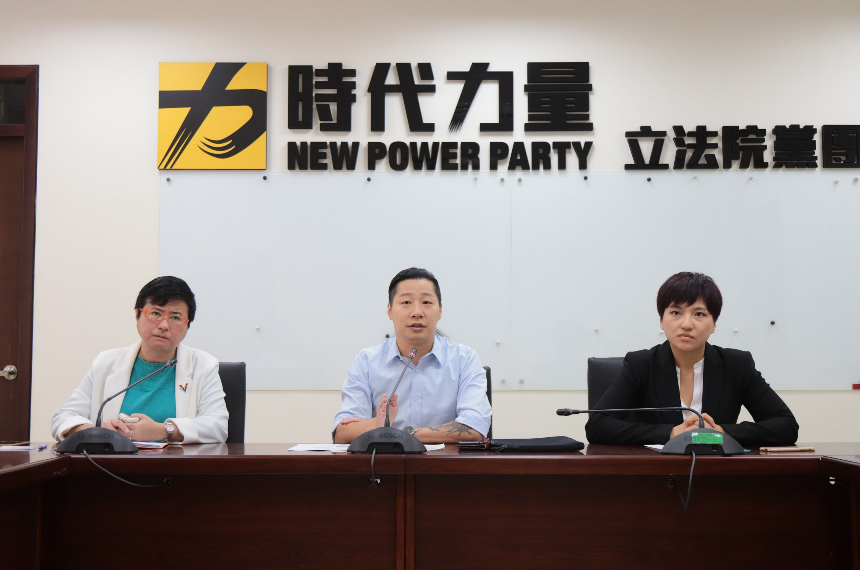 時力立委林昶佐籲中選會對「假反方」的爭議，盡速對外說明。 圖：時代力量/提供