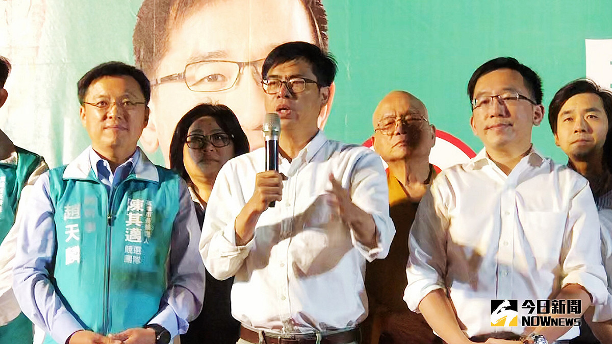 民進黨高雄市長候選人陳其邁昨（31）日上政論節目闡述自己的施政理念，不料，卻與國民黨台北市議員秦慧珠為農產品外銷議題槓上，雙方更互嗆老太婆、小學生，場面火爆。 圖/nownews
