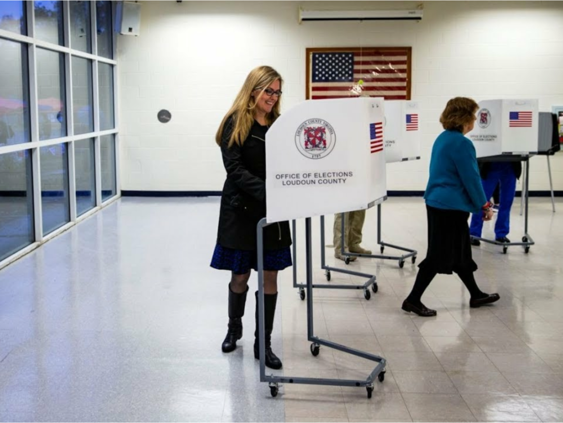 美國今天舉行期中選舉，國土安全部（Department of Homeland Security）官員表示，政府接獲通報，社群媒體出現針對美國選民、數量有限的「假消息」。 圖：翻攝自Youtube