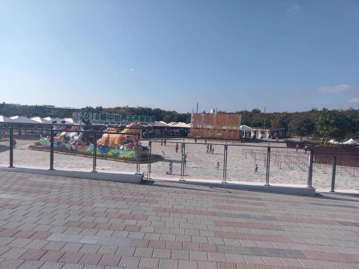 李榮鴻指花博外埔園區人潮不如預期。 台中市議員李榮鴻/提供