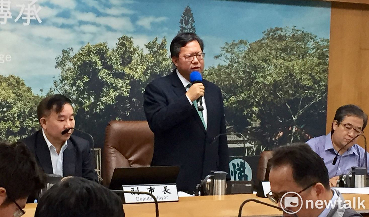 鄭文燦今在市政會議上重申市府要求「中油要遷廠、國光不擴建」的基本立場。 圖：林昀真／攝