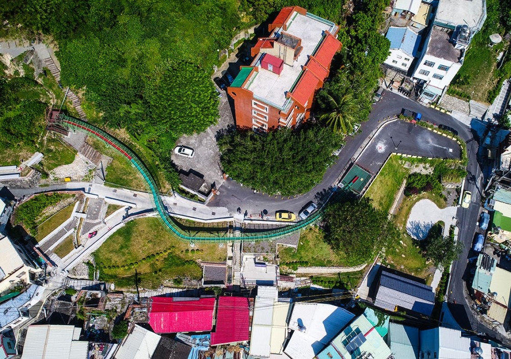 哈瑪星溜滑梯空拍。 圖：高雄市都發局／提供