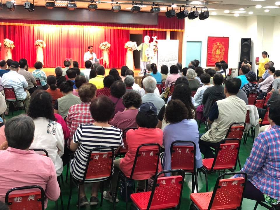 現場坐滿了社大學員。 圖：讀者提供