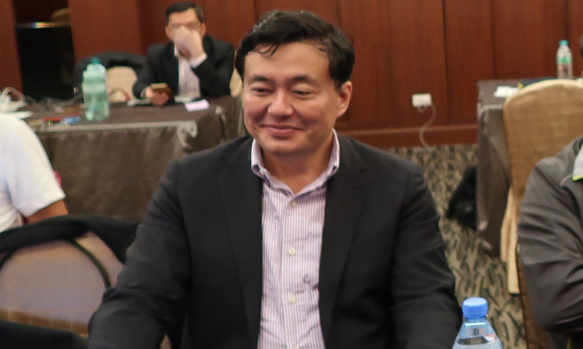 民進黨秘書長洪耀福14日表示，黨的輔選沒有偏愛任何人。 圖：林朝億/攝